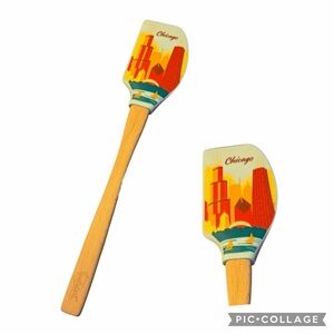 Tovolo Chicago Rubber Spatula Travel Souvenir Kitchen Collectible